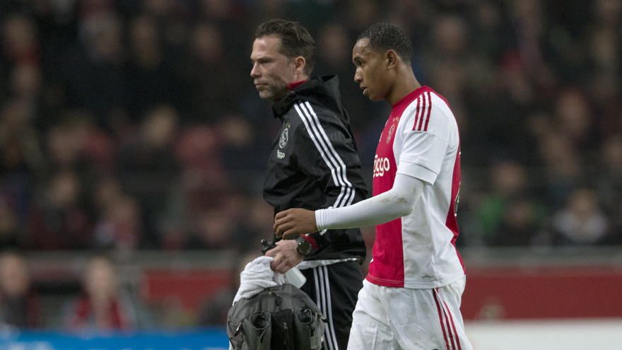 将对手推入 将对手推入