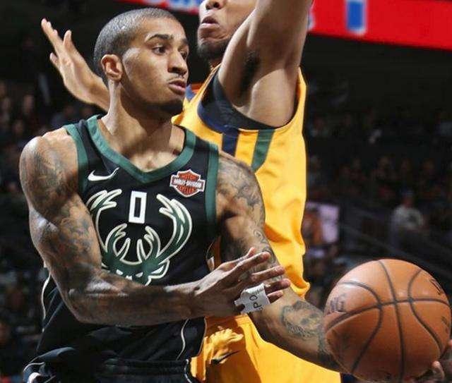 小前锋恩比 小前锋恩比