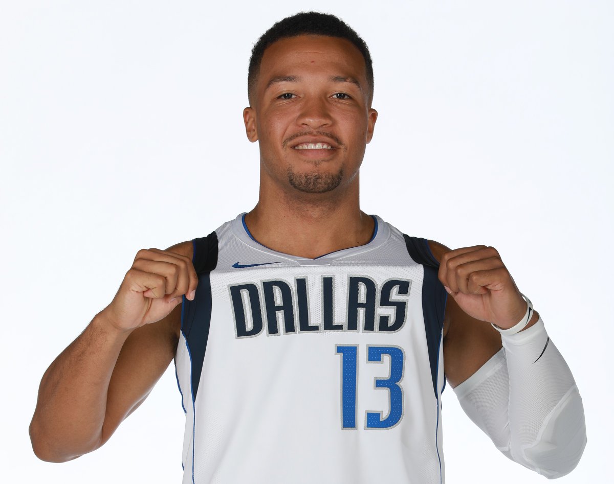 阿尔瓦雷斯 阿尔瓦雷斯