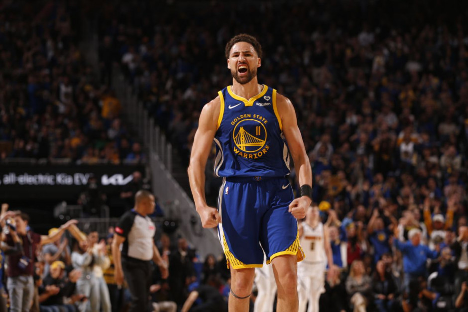 场上展现出 场上展现出