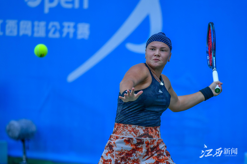 纷纷暴露出 纷纷暴露出